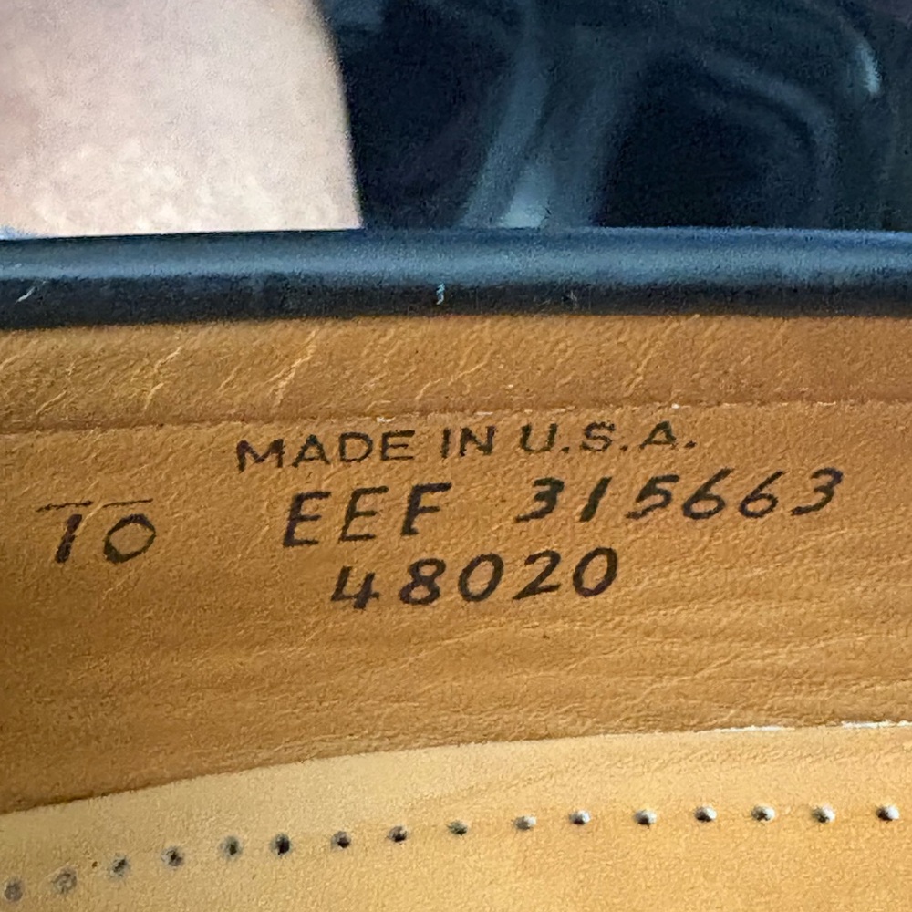 Allen Edmonds Black Leather Slip-On Size 10 Loafers(123) - Picture 12 of 12